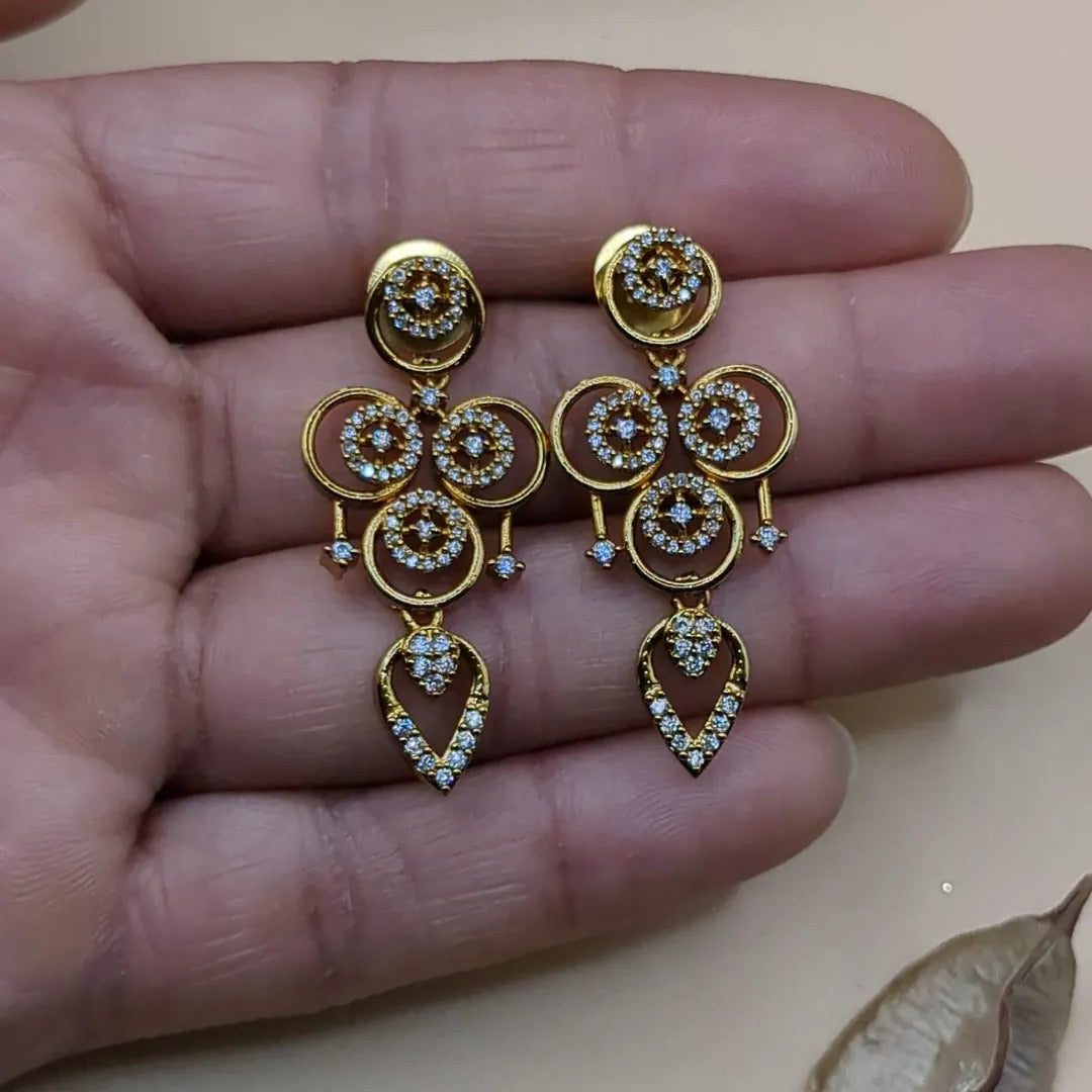 Trendy Halskette mit Ohrringe - gold | weiß