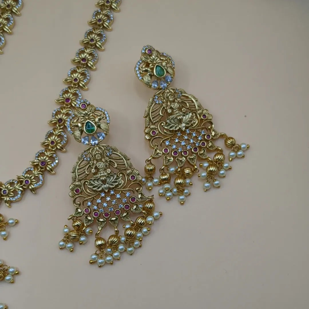 Tempel Halskette lang mit Ohrringe Set - gold