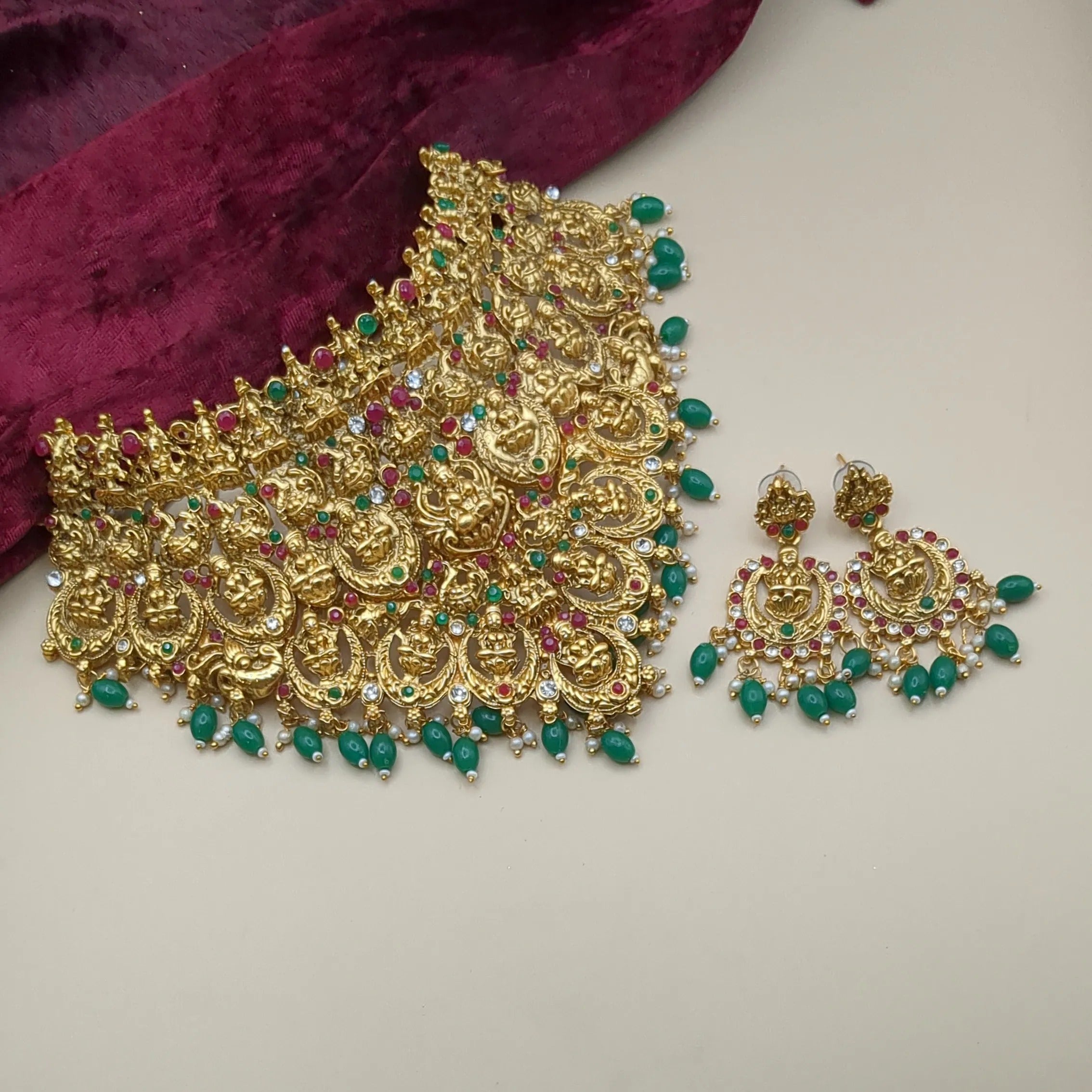 Temple Choker Necklace with Earrings - Green