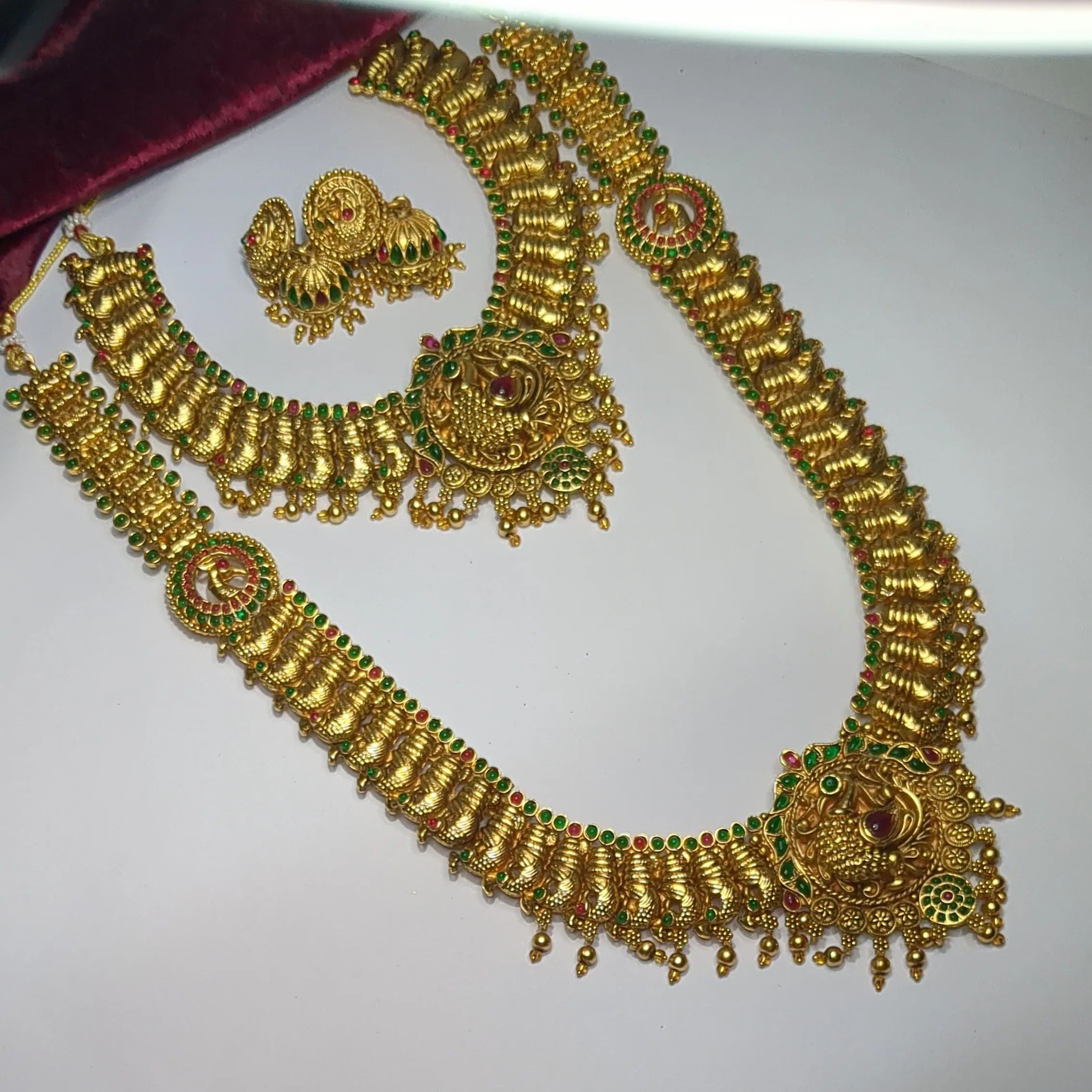 Tempel Braut Halskette, Haram & Ohrringe - gold | grün|Combo Set