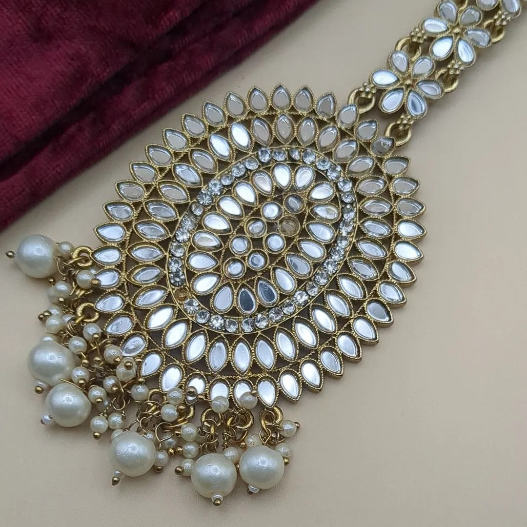 Kundan Maang Tikka - gold white