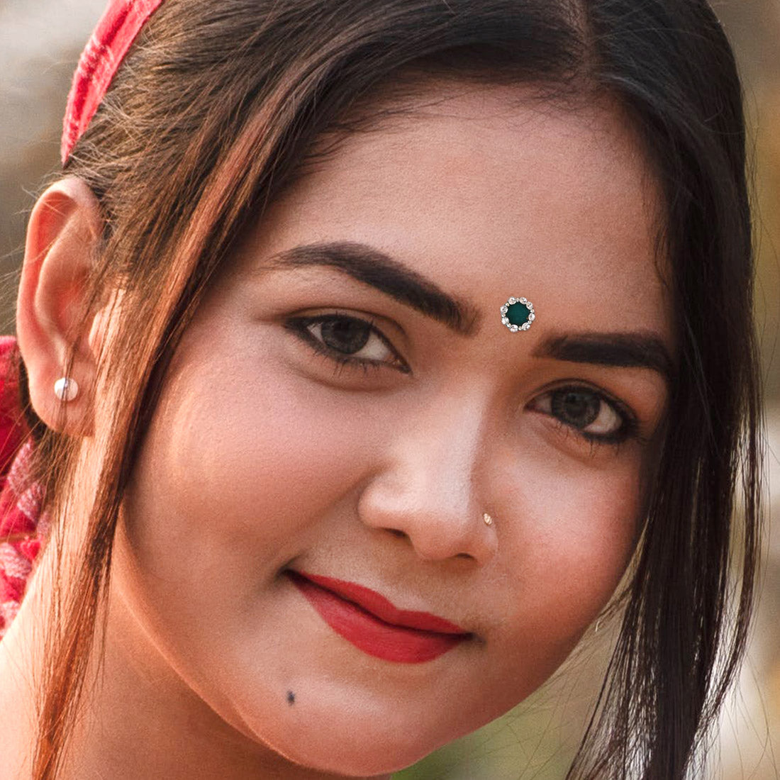 Multicolor rund Formige Bindis – 300 Stück in einem Buch