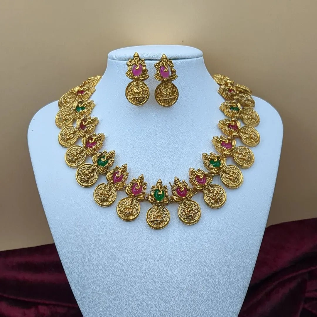 Tempel Halskette mit Ohrringe - gold