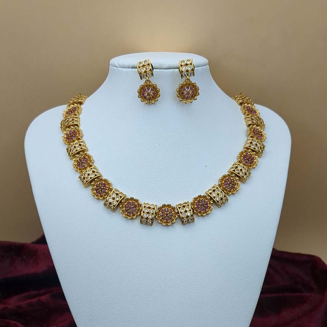 Trendy Halskette mit Ohrringe - gold | rosa