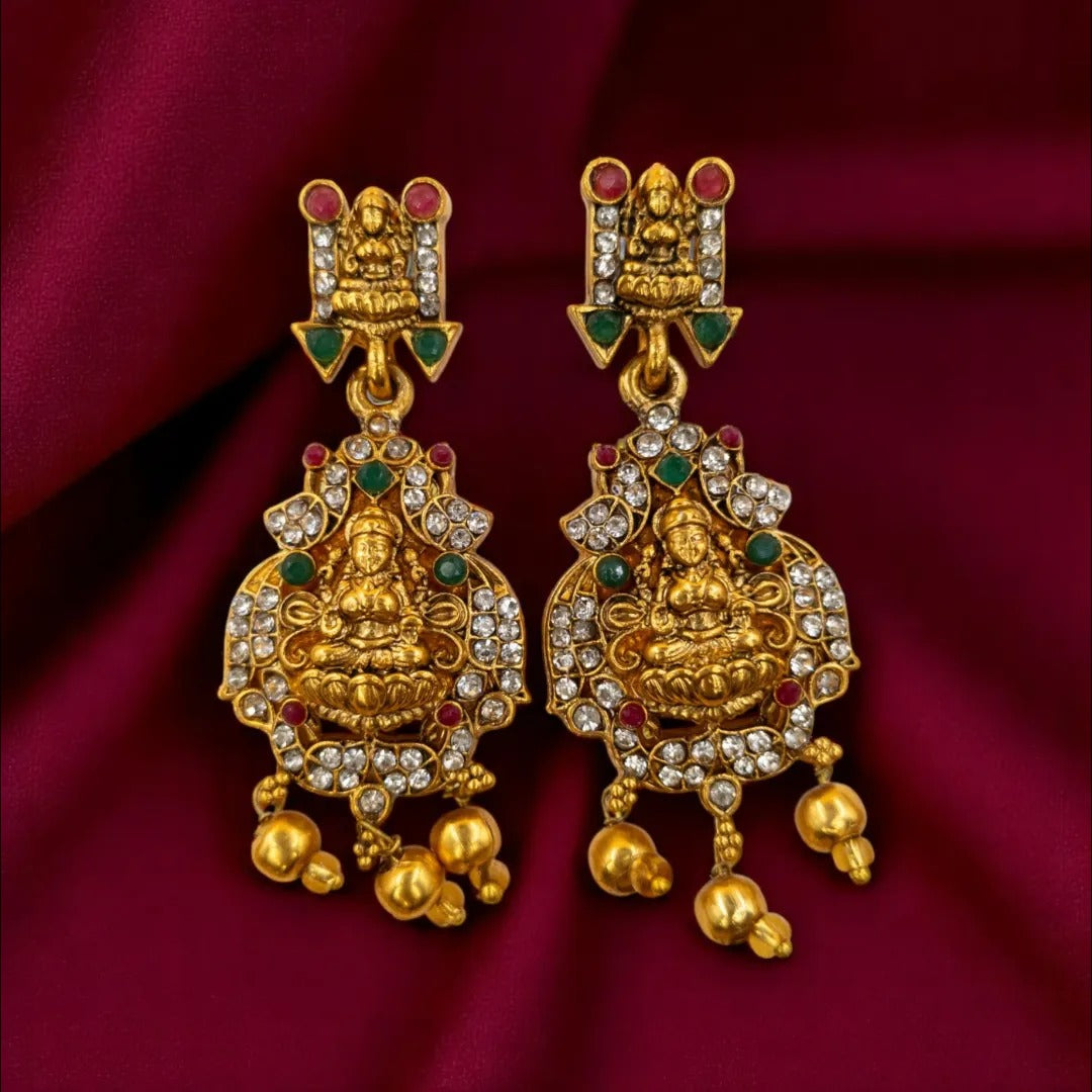 Temple Choker Necklace with Earrings