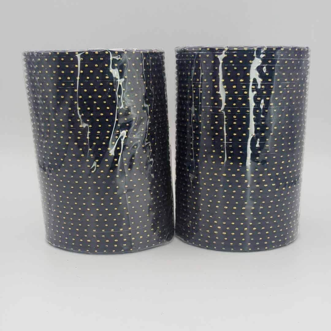 Farbige Armreifen-Set mit 36 Armreifen