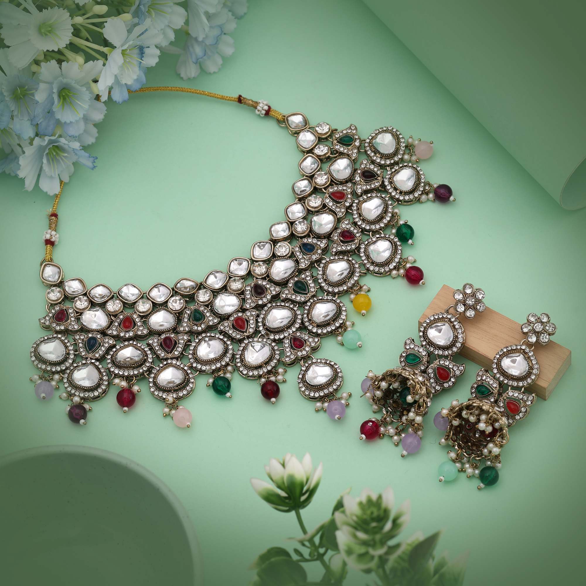 Kundan Halskette mit Ohrringe & Tikka - gold | multi color