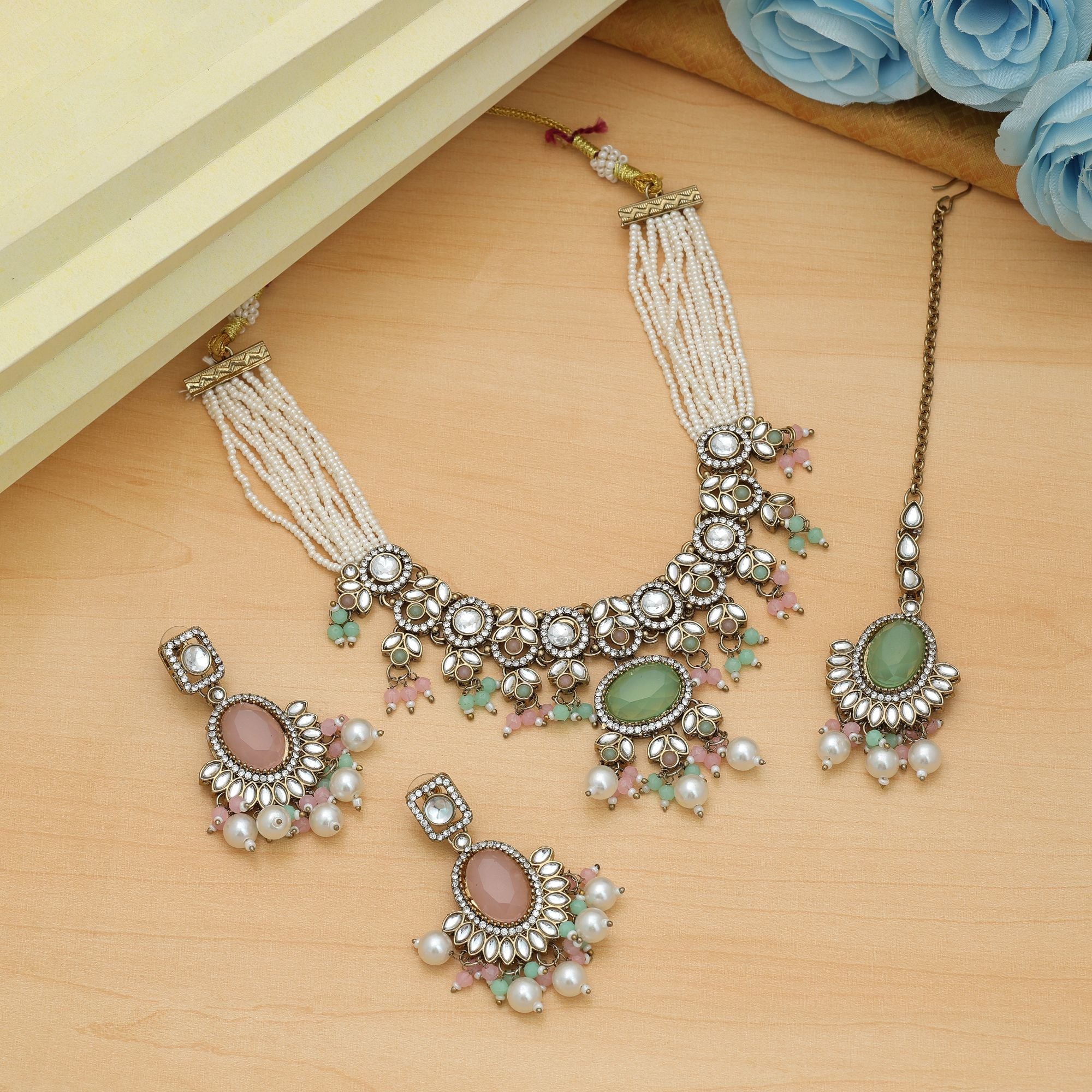 Kundan Halskette mit Ohrringe & Tikka - gold | Rosa, Mint