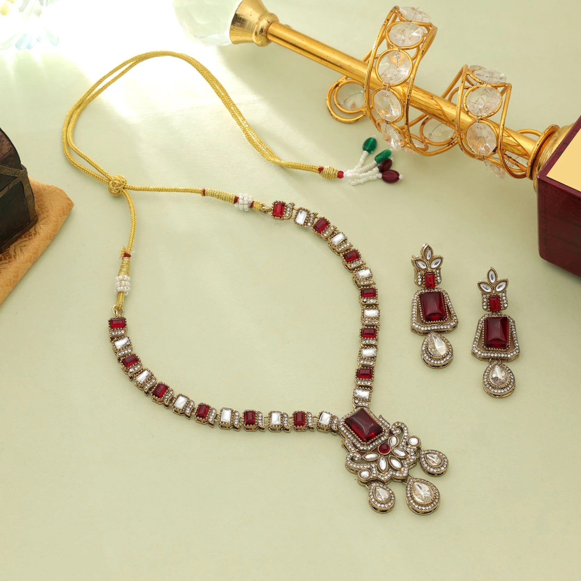 Kundan Halskette mit Ohrringe - gold | Rot