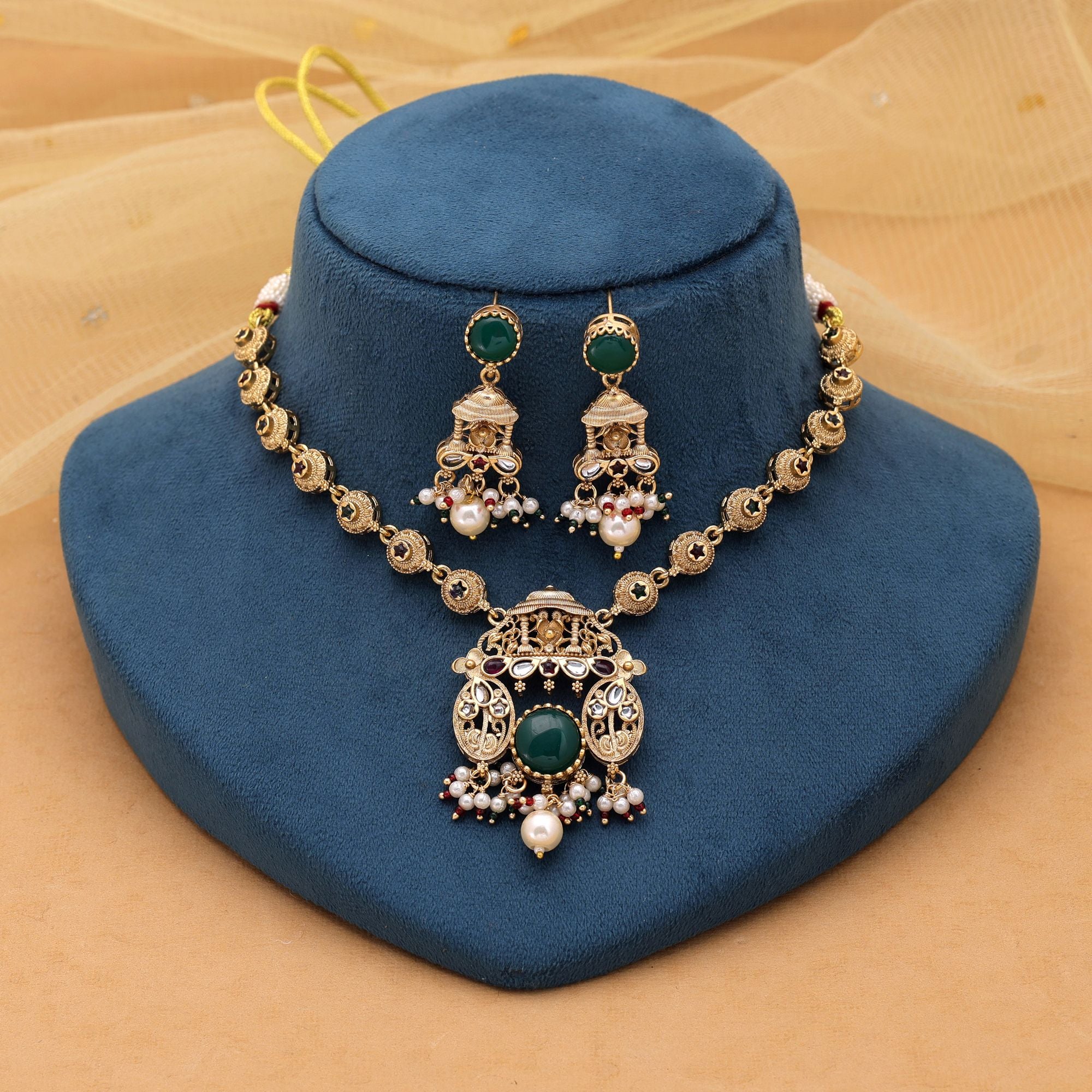 Temple necklace with earrings - matte gold