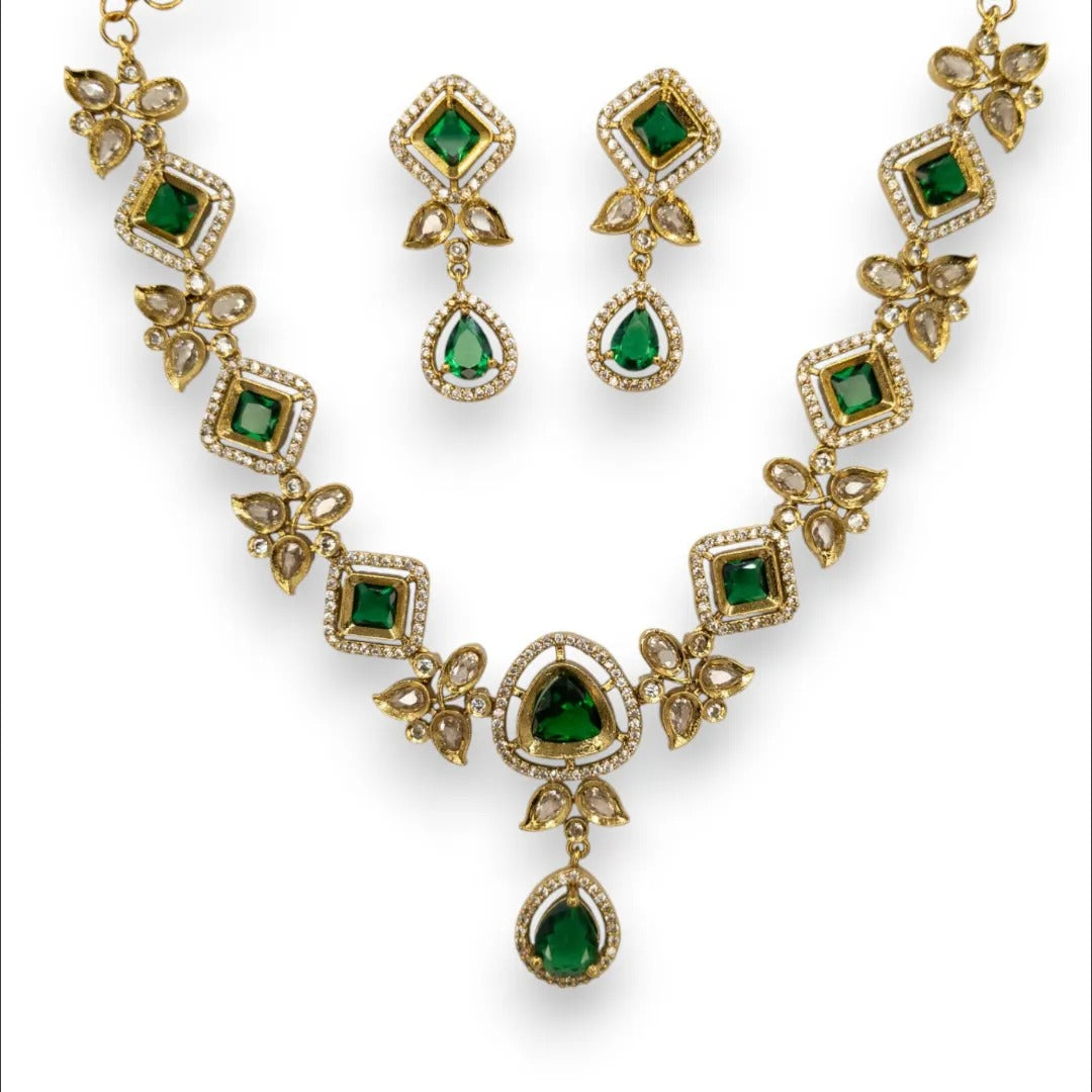 Trendy - Halskette mit Ohrringe - gold | grün