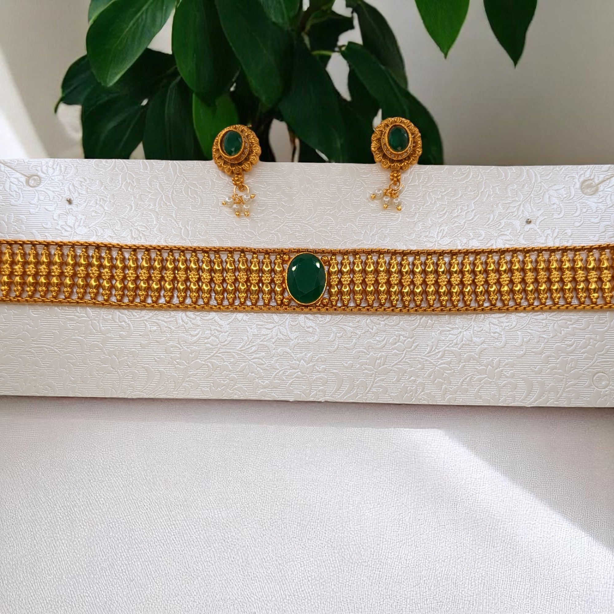 Trendy Choker Halskette mit Ohrringe