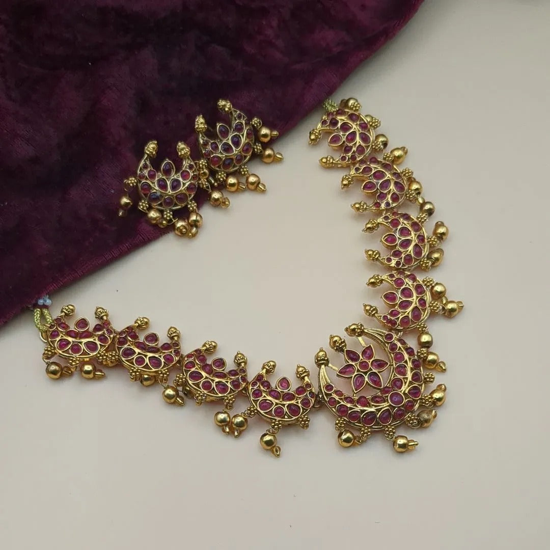 Tempel - Halskette mit Ohrringe - gold | grün