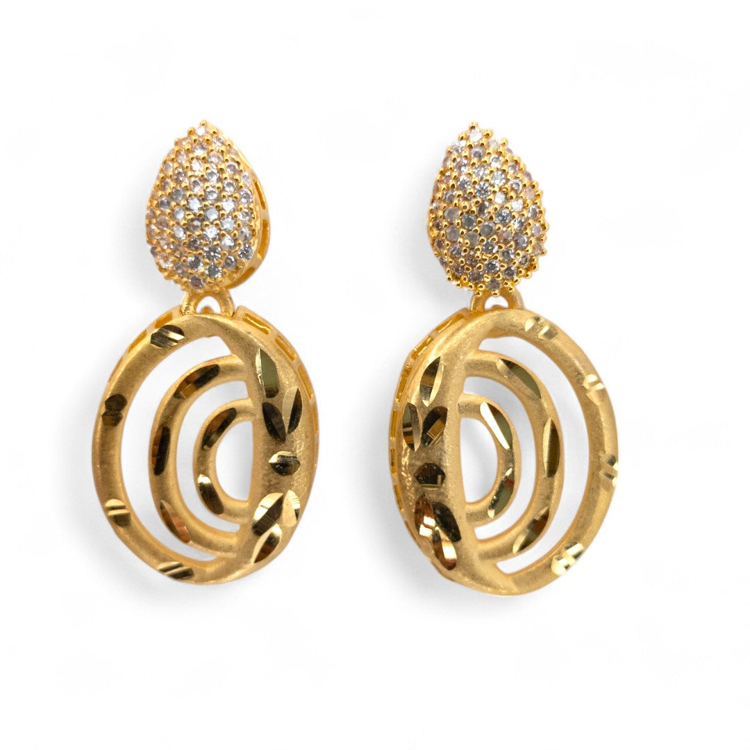 Trendy - Halskette mit Ohrringe - Micro Plate Gold | weiß