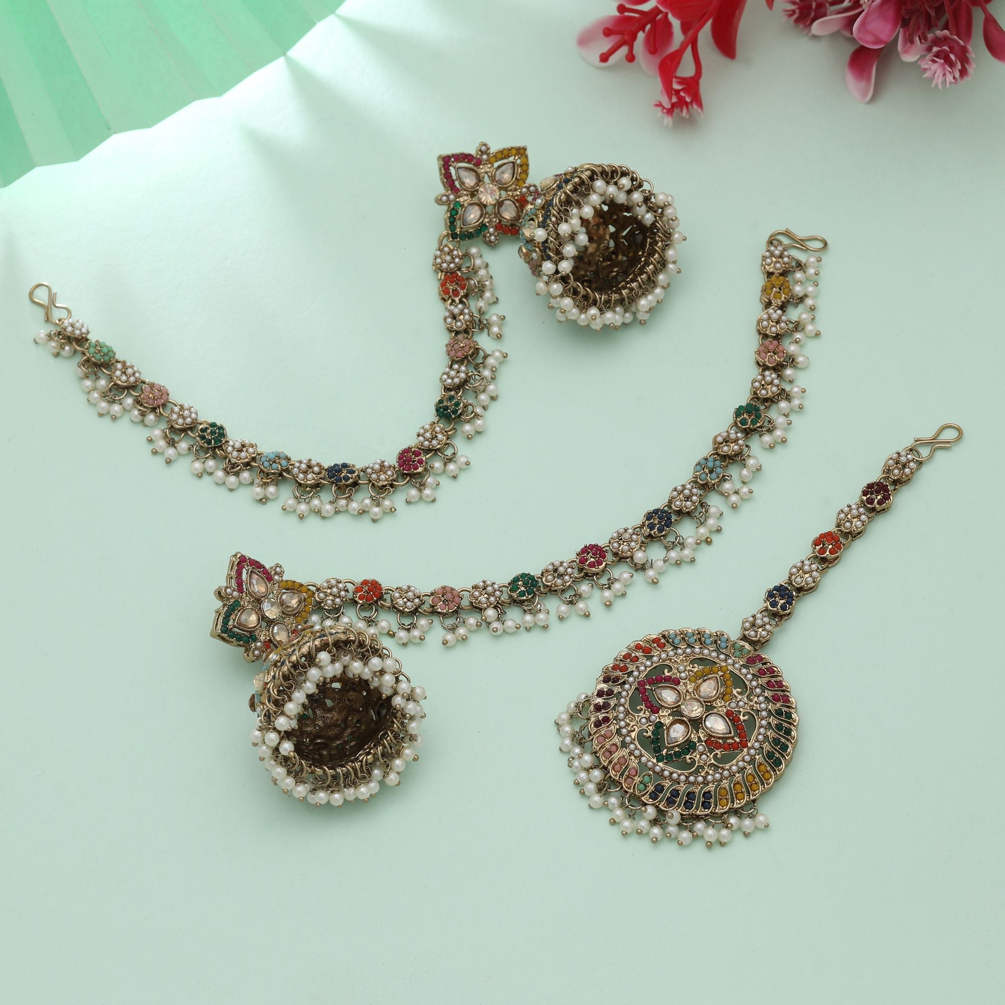Kundan Ohrringe mit Tikka - Jumkha | Multi color