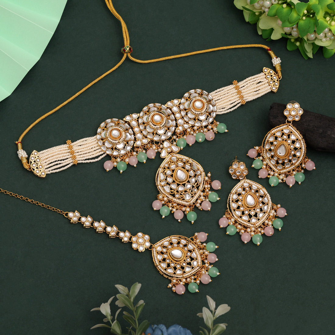 Kundan Choker Halskette mit Ohrringe & Tikka - gold | rosa , mint