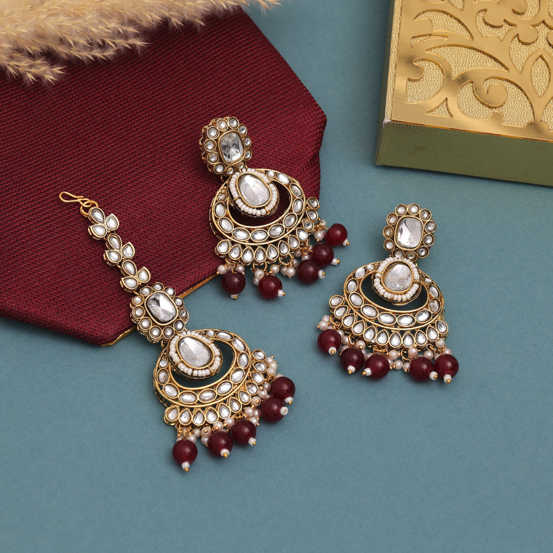 Kundan Necklace with Earrings & Tikka - gold | Red