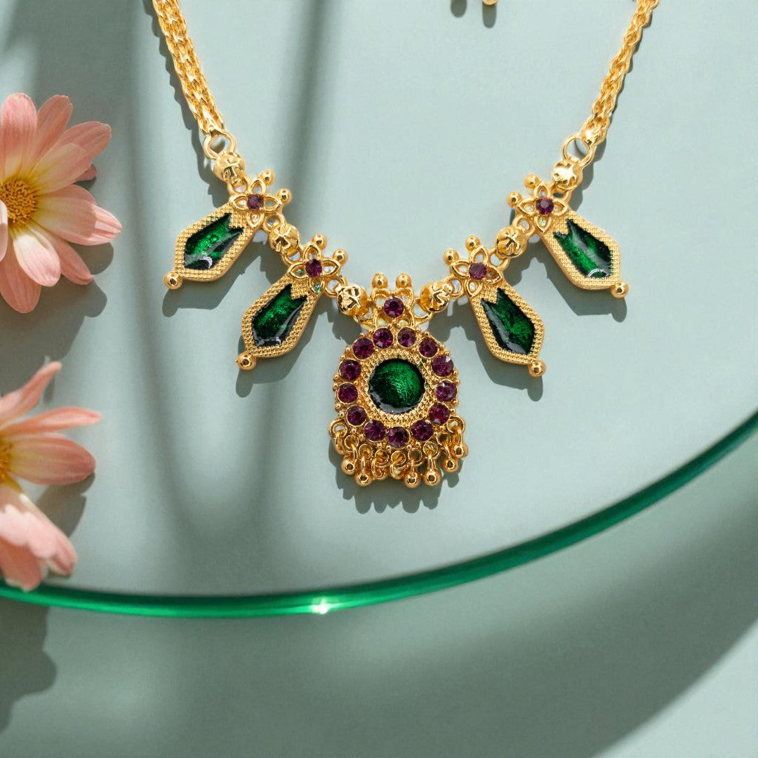 Trendy Kerala Palakka Necklace - gold | green