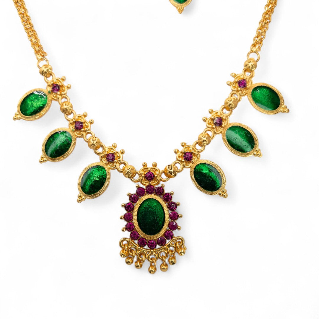 Trendy Kerala Palakka Necklace - gold | green