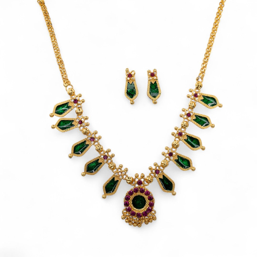 Trendy Kerala Palakka Necklace - gold | green