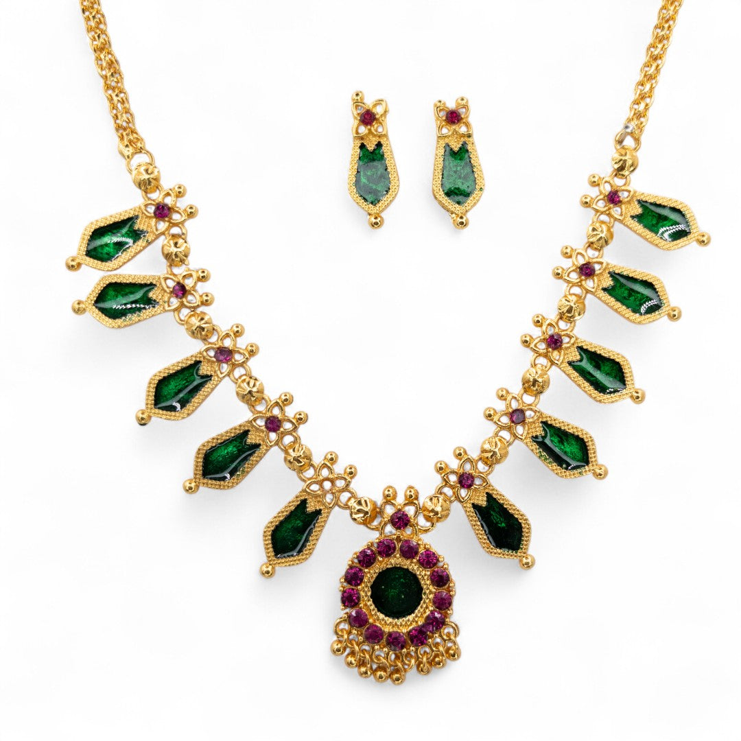 Trendy Kerala Palakka Necklace - gold | green