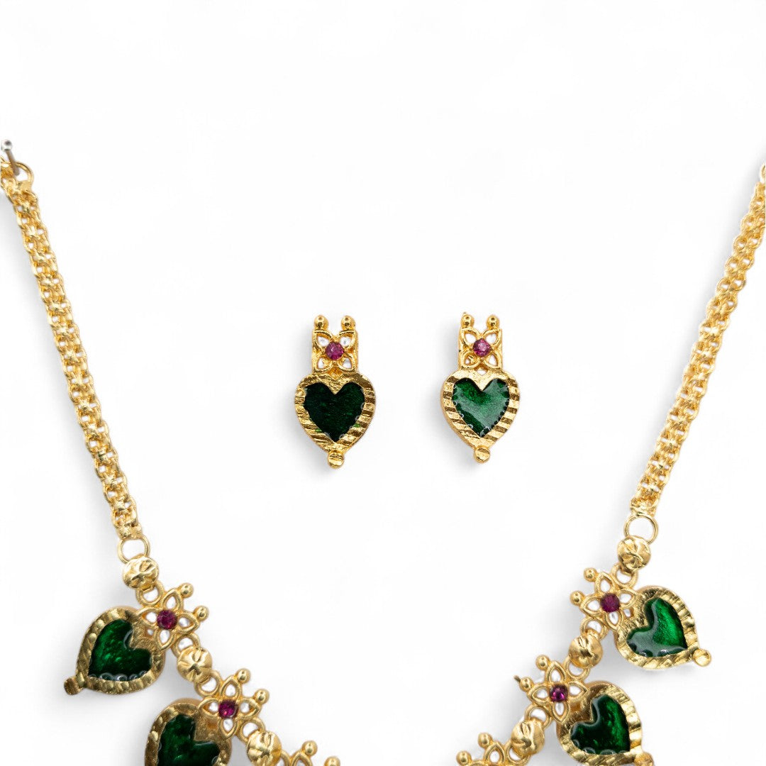 Trendy Kerala Palakka Necklace - gold | green