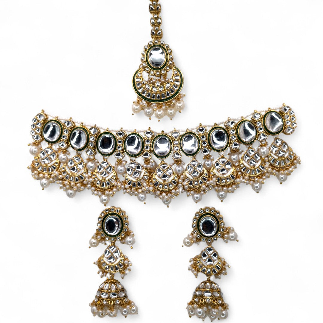 Kundan Choker Halskette mit Ohrringe & Tikka - gold | weiß