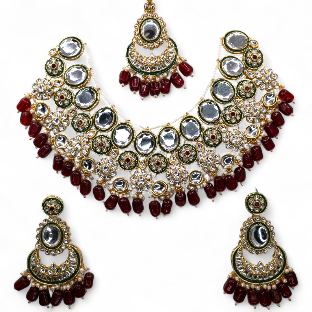 Kundan Choker Halskette mit Ohrringe & Tikka - gold | maroon