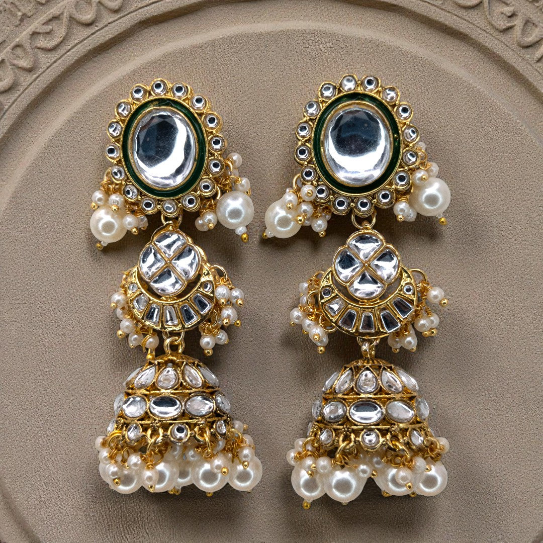 Kundan Choker Halskette mit Ohrringe & Tikka - gold | weiß