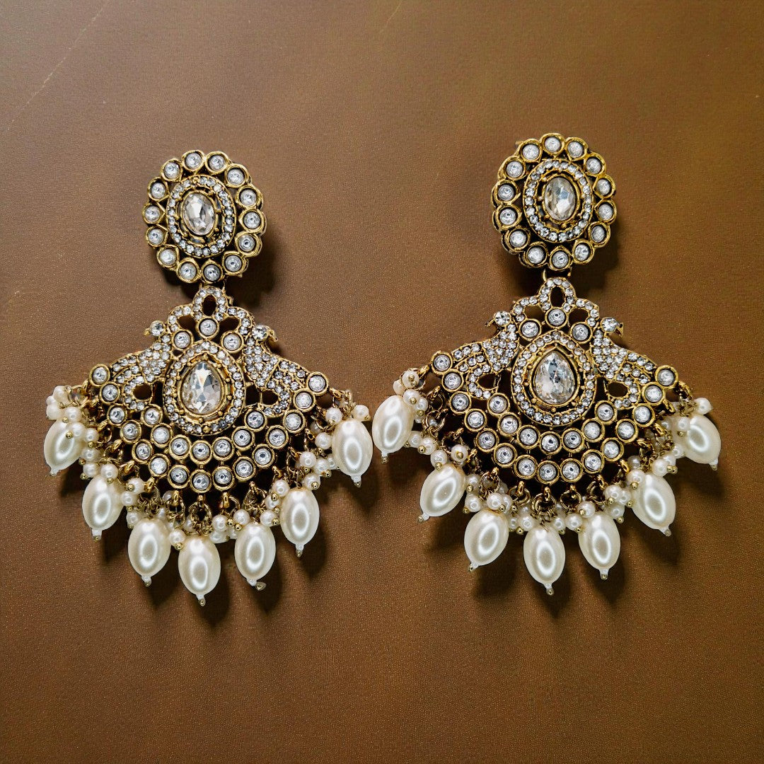 Kundan Necklace with Earrings & Tikka - gold | white