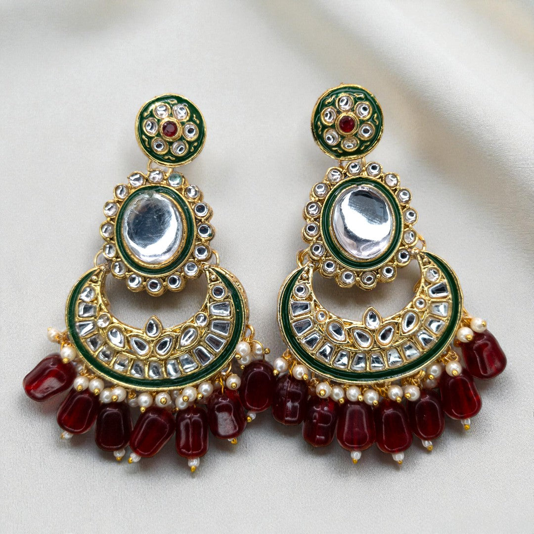 Kundan Choker Halskette mit Ohrringe & Tikka - gold | maroon