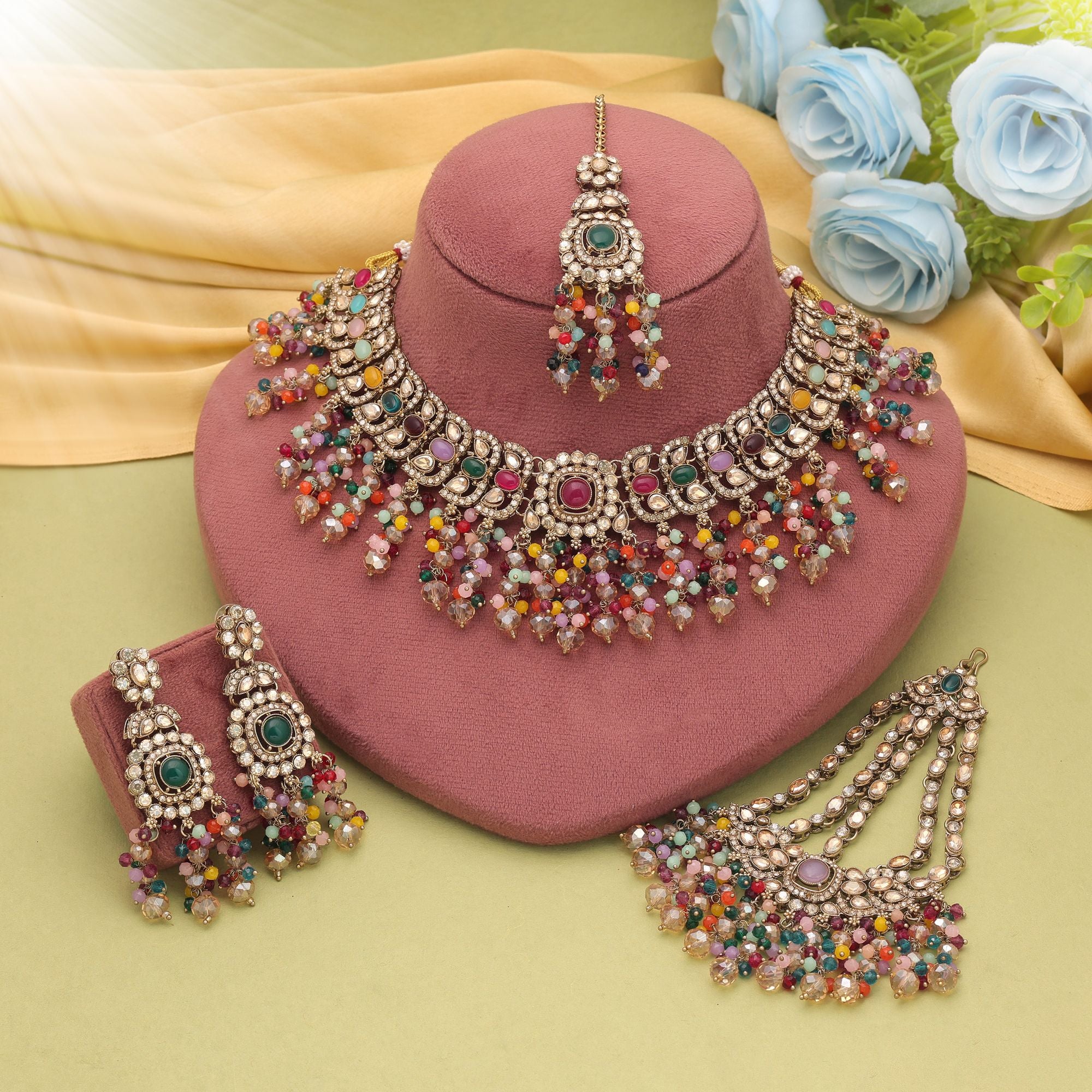 Necklace with Earrings & Tikka - gold