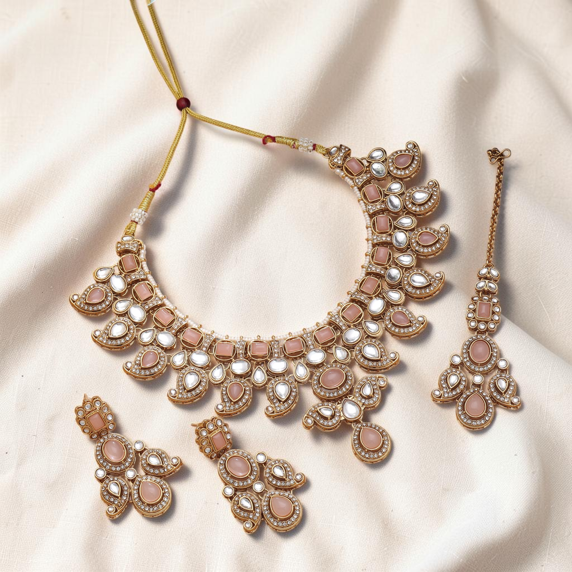 Kundan Halskette mit Ohrringe & Tikka - gold | Pink