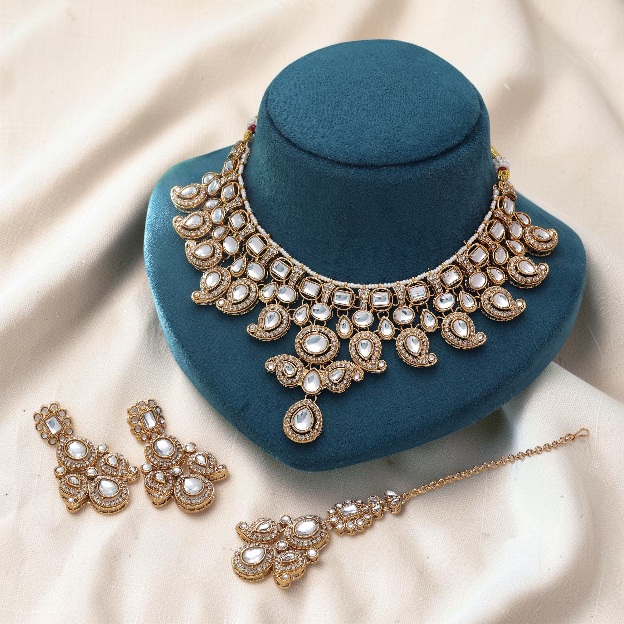 Kundan Necklace with Earrings & Tikka - gold | white