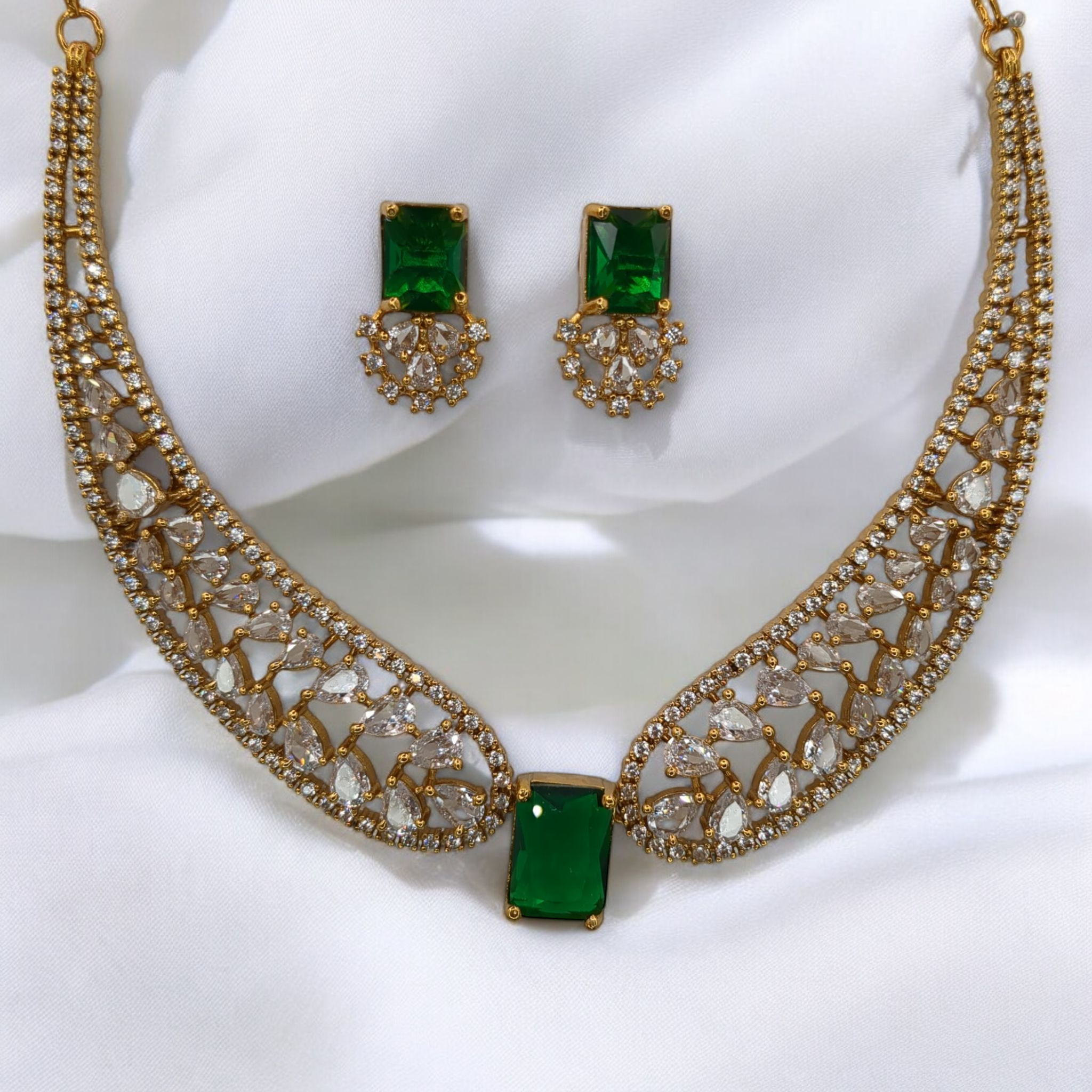 Trendy Halskette mit Ohrringe - gold | grün