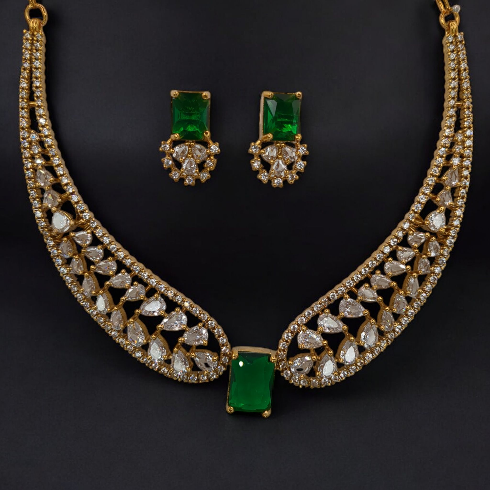 Trendy Halskette mit Ohrringe - gold | grün