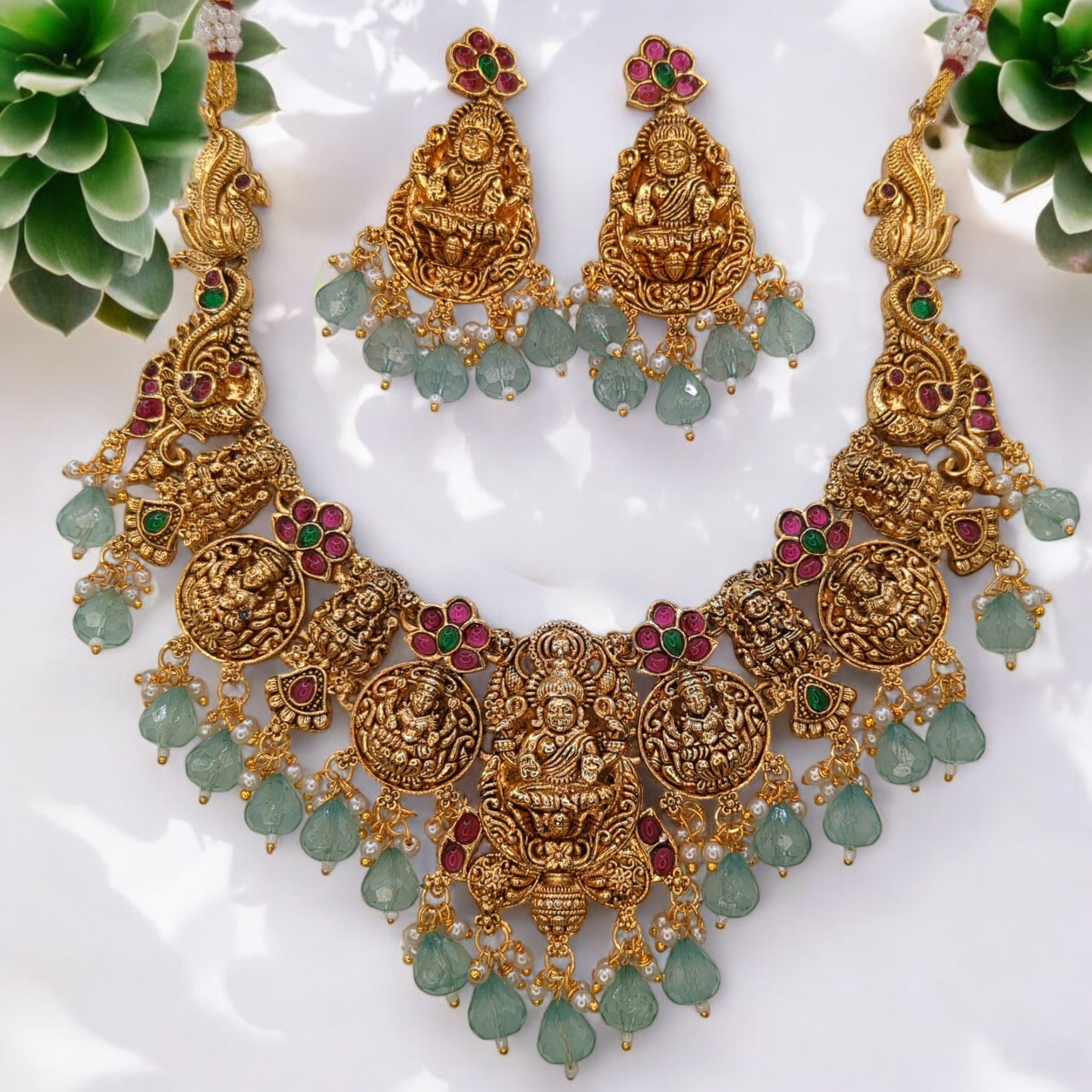 Luxmi Tempel Halskette mit Ohrringe - gold | mint