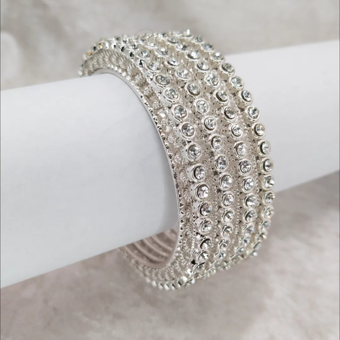 Kada Armreifen- Silber- Set mit 4 Armreifen