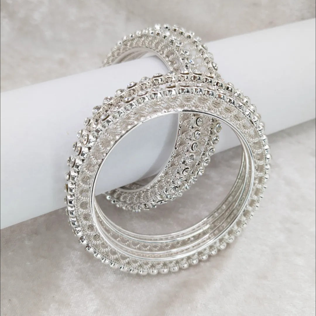 Kada Armreifen- Silber- Set mit 4 Armreifen