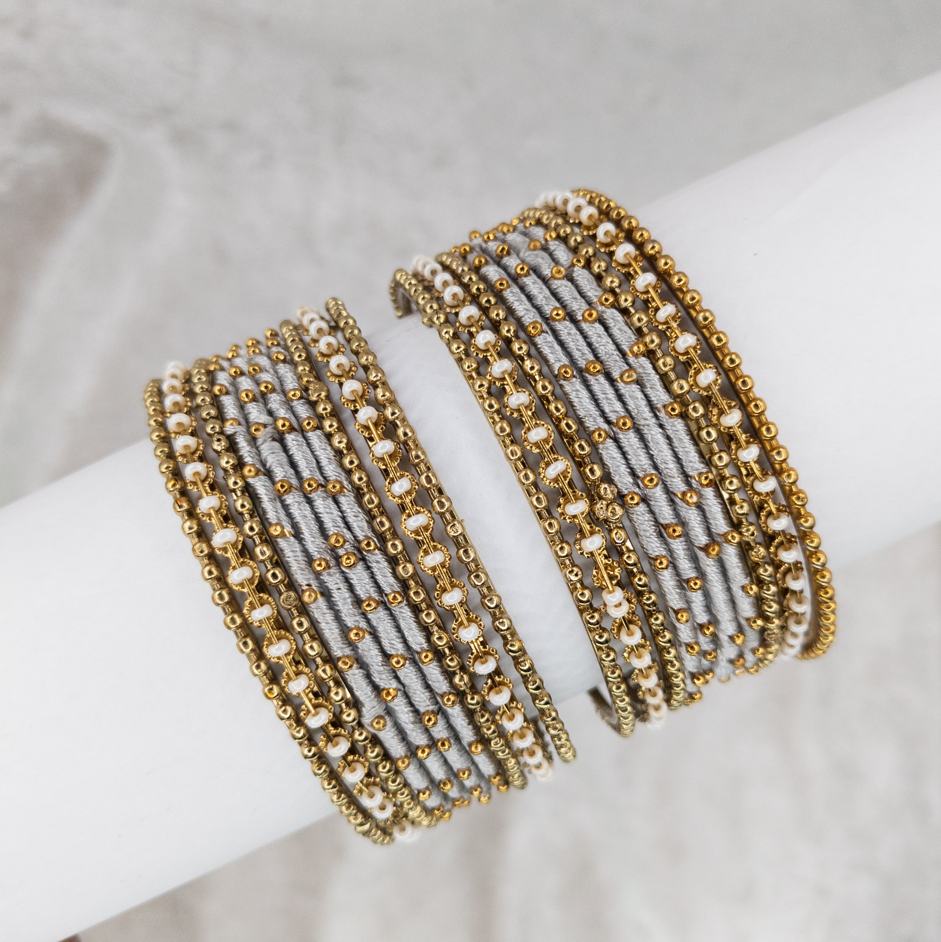 Armreifen Set - Thread & Metal Armreifen - Grau