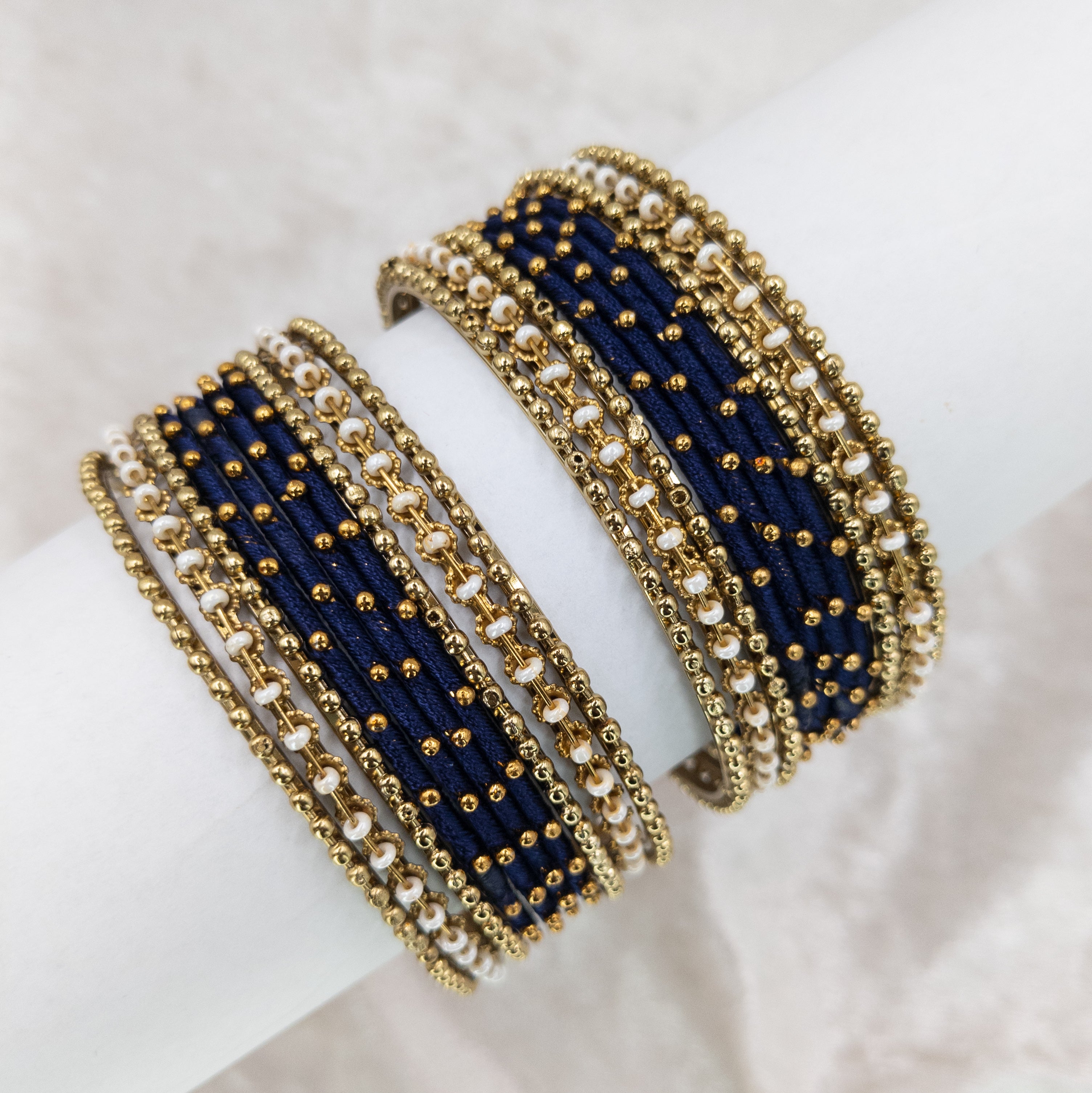 Armreifen Set- Thread & Metal Armreifen -dunkel Blau