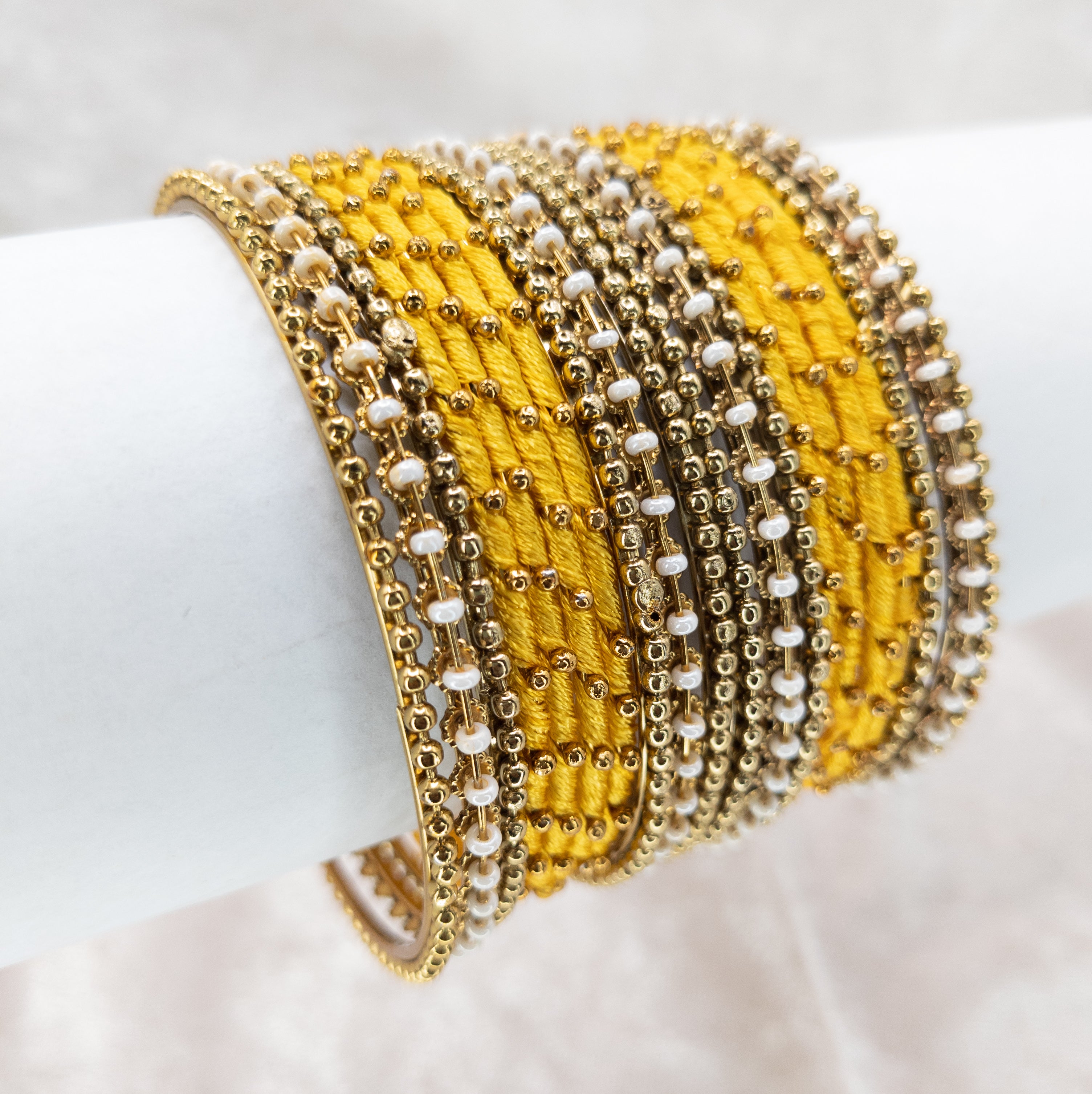 Armreifen Set - Thread & Metal Armreifen - Gelb