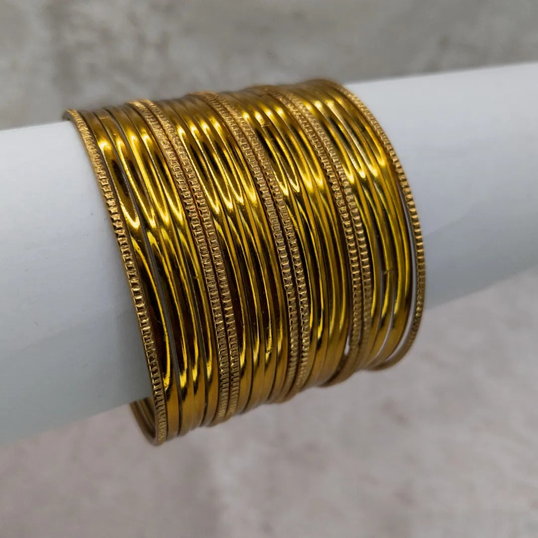 Armreifen Set - Metallische Glanz-Armreifen - Gold