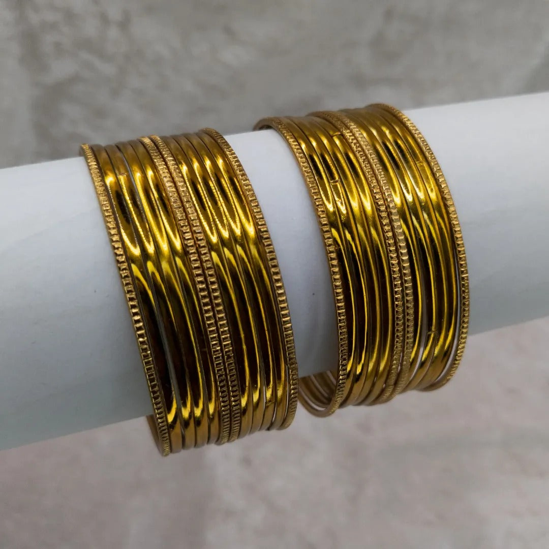 Armreifen Set - Metallische Glanz-Armreifen - Gold