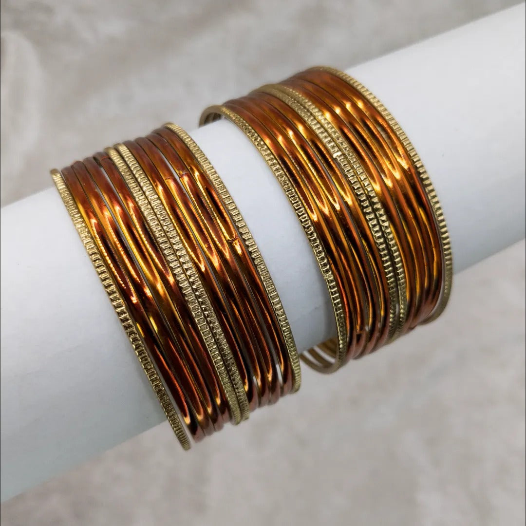 Armreifen Set - Metallische Glanz-Armreifen - Braun