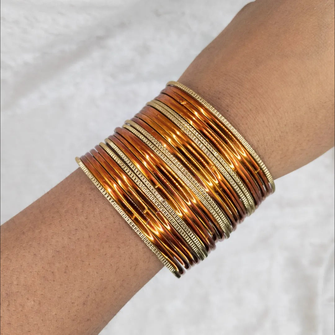 Armreifen Set - Metallische Glanz-Armreifen - Braun