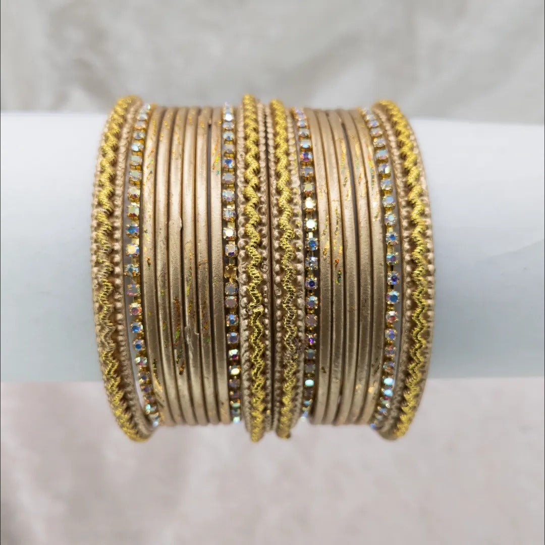 Armreifen Set - Metallische Glanz-Armreifen - Matt Gold