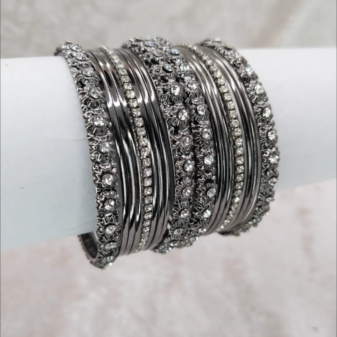 Armreifen Set - Metallische Glanz-Armreifen - Schwarz Silber