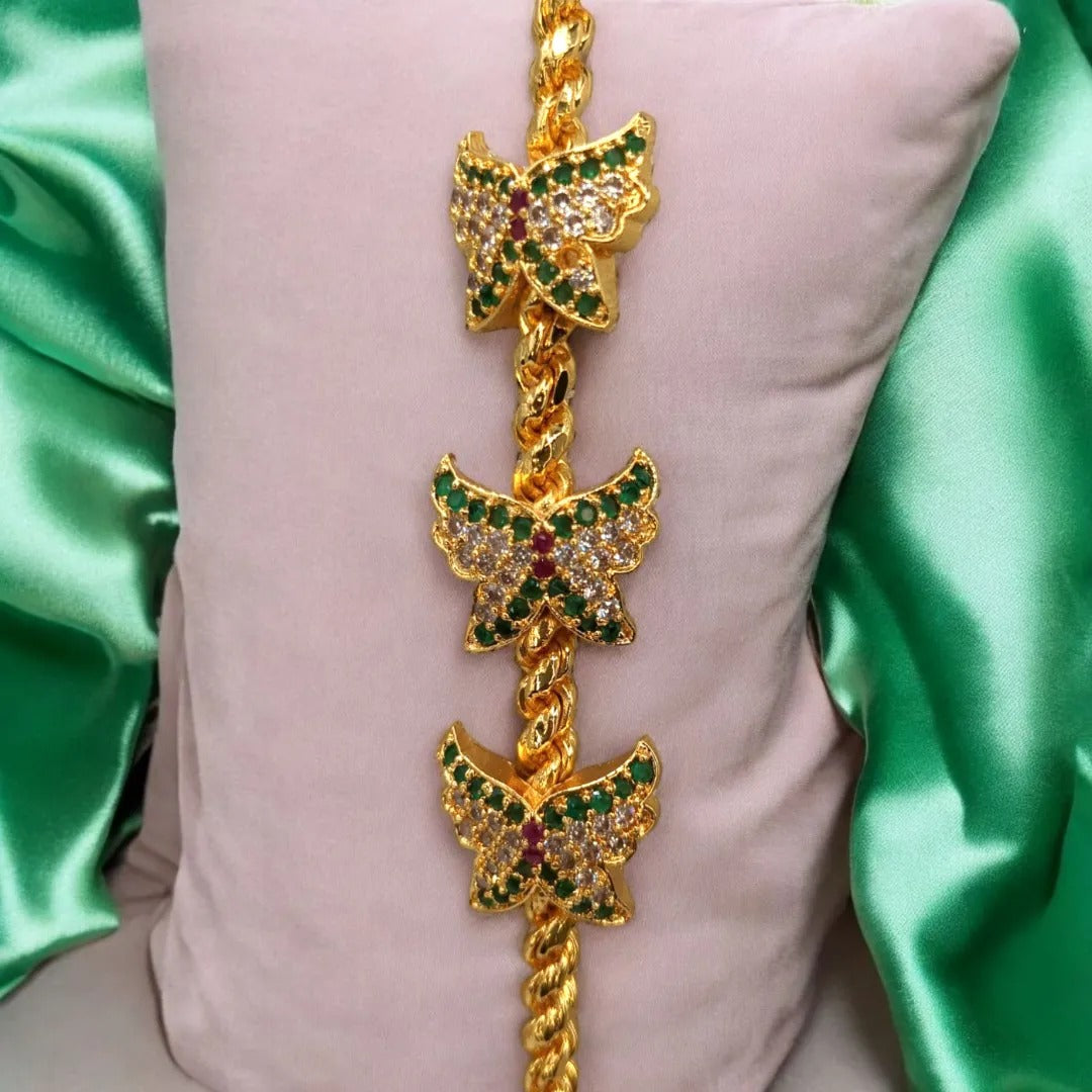 Traditionelle Mugappu Seitenkette