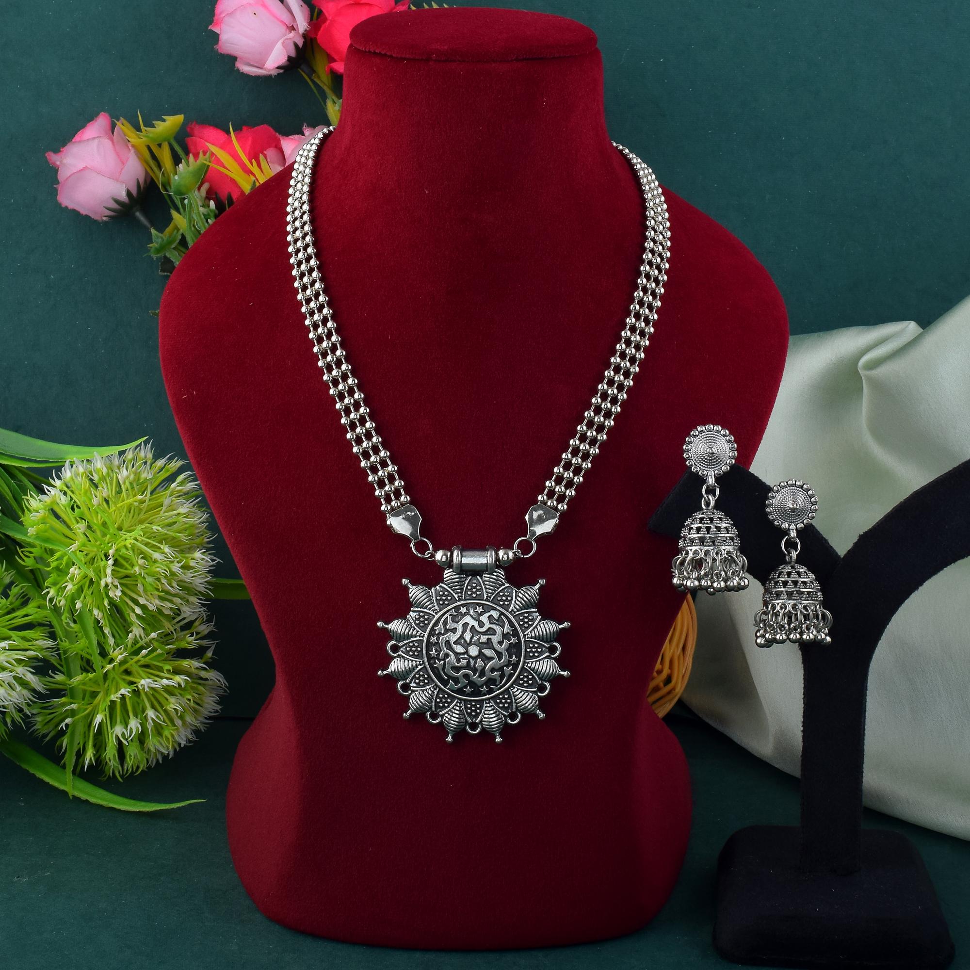 Halskette - lange mit Ohrringe - Oxidiert